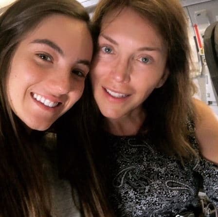 En la misma entrevista, Laura fue cuestionada acerca de si temía subir de peso luego de tener que aplicarse cortisona. "Es que, es una inyección y no me la pongo yo. O sea, el médico, el ortopedista me inyectó directamente en el músculo [...]".