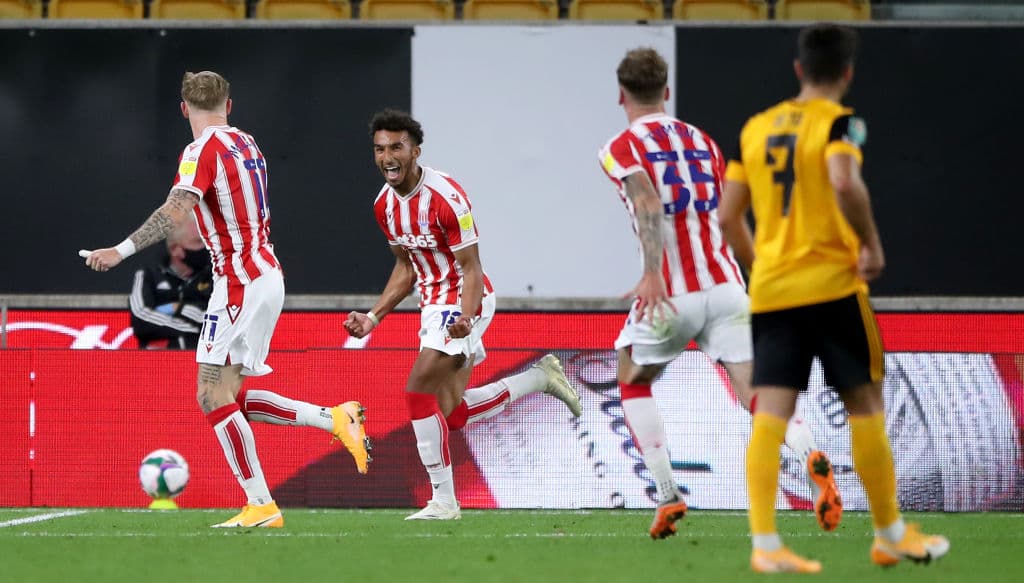 Wolverhampton cae ante Stoke City y se despiden de la EFL Cup | Raúl Jiménez ingresó al campo a los 69’ de juego. Jacob Brown 86’ marcó el tanto del triunfo que mandó a casa a los Wolves.