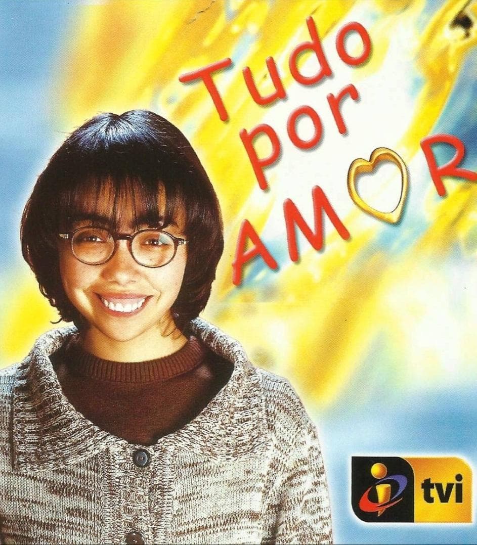 En el 2002 se realizó la versión portuguesa,
<i>Tudo por amor (Todo por amor). </i>Sofía Duarte la protagonizó y esta vez 'Betty' se llamaba 'Alice'.