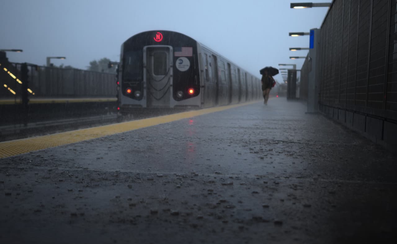 Estos son los cambios en el transporte público de Nueva York y Nueva Jersey debido a Isaías