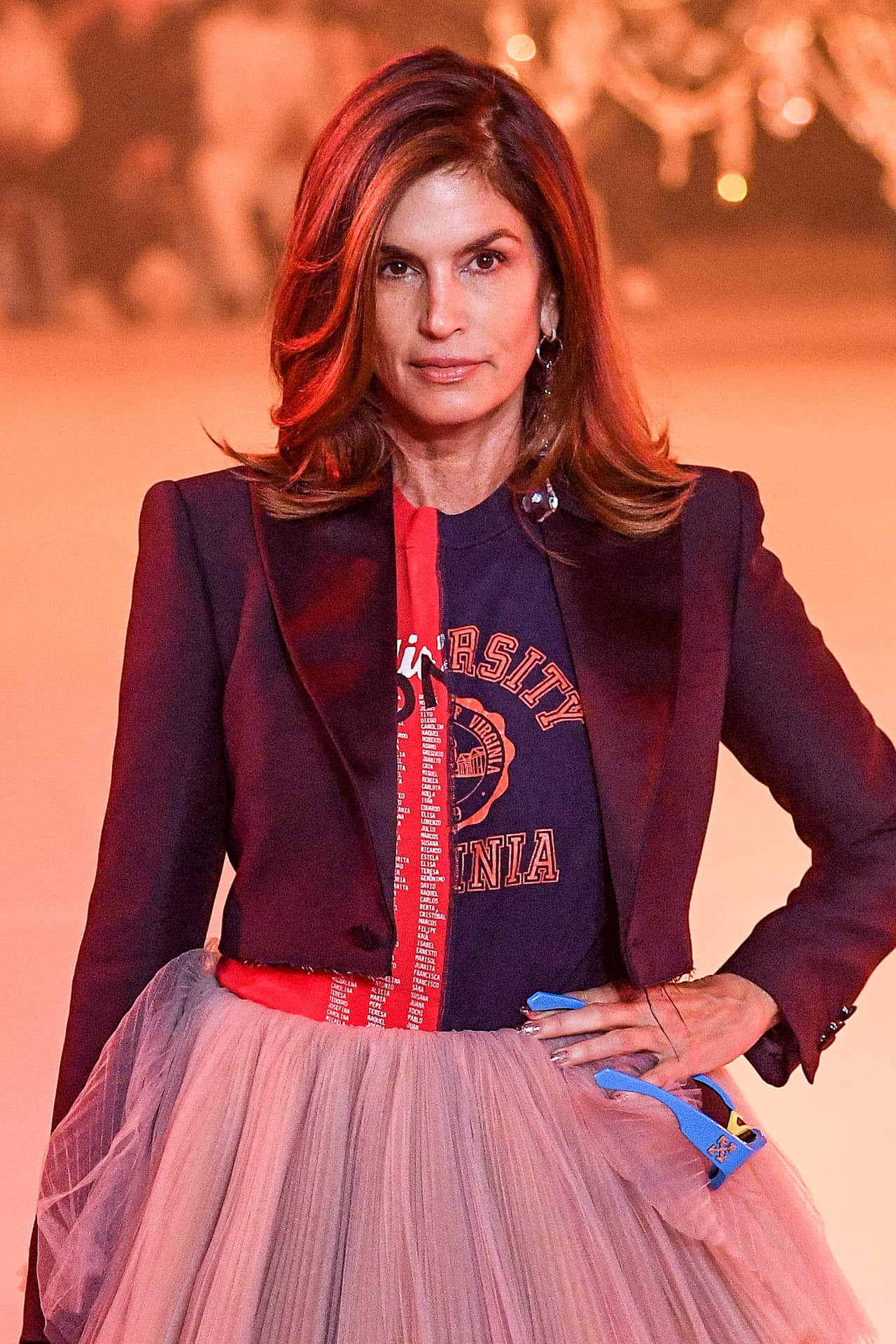 A pesar de que a sus 56 años está oficialmente retirada del modelaje, de vez en cuando presta su imagen y poses para algunas campañas publicitarias.