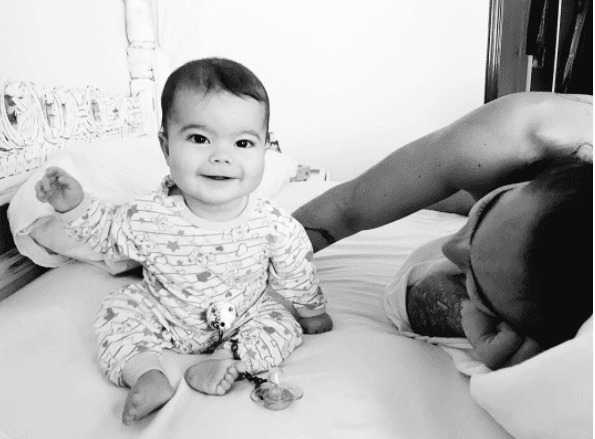 Pero los genes de Sergio Mayer Mori también se hicieron presentes en su pequeña hija Mila Mayer Subtil.