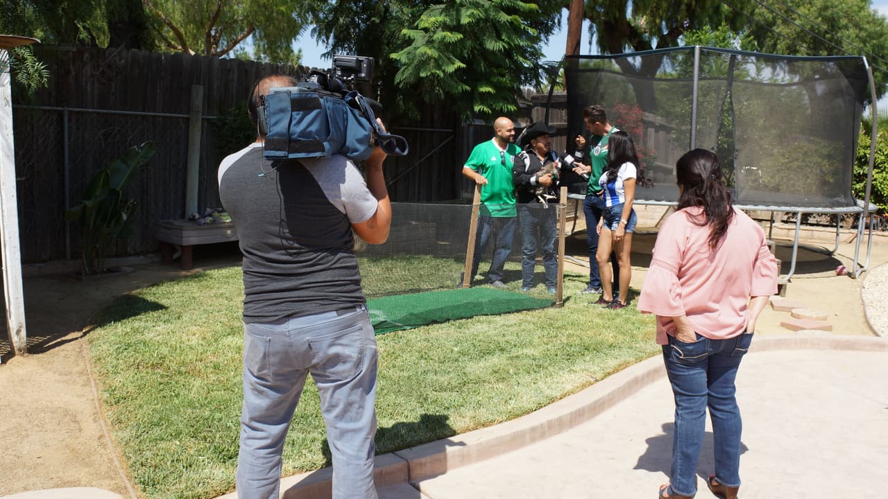 La Gallina Vidente llega al Gordo y La Flaca.