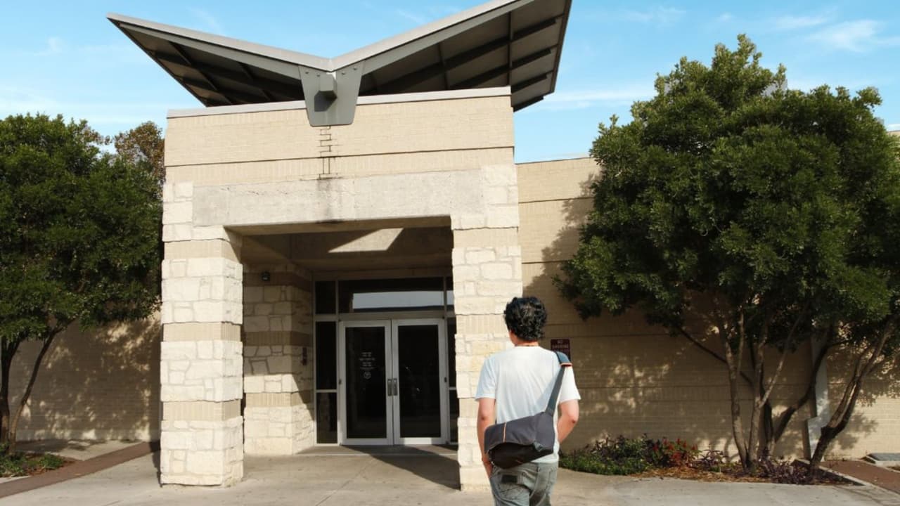 Abrirá San Antonio este lunes 14 puntos de enfriamiento ante altas temperaturas