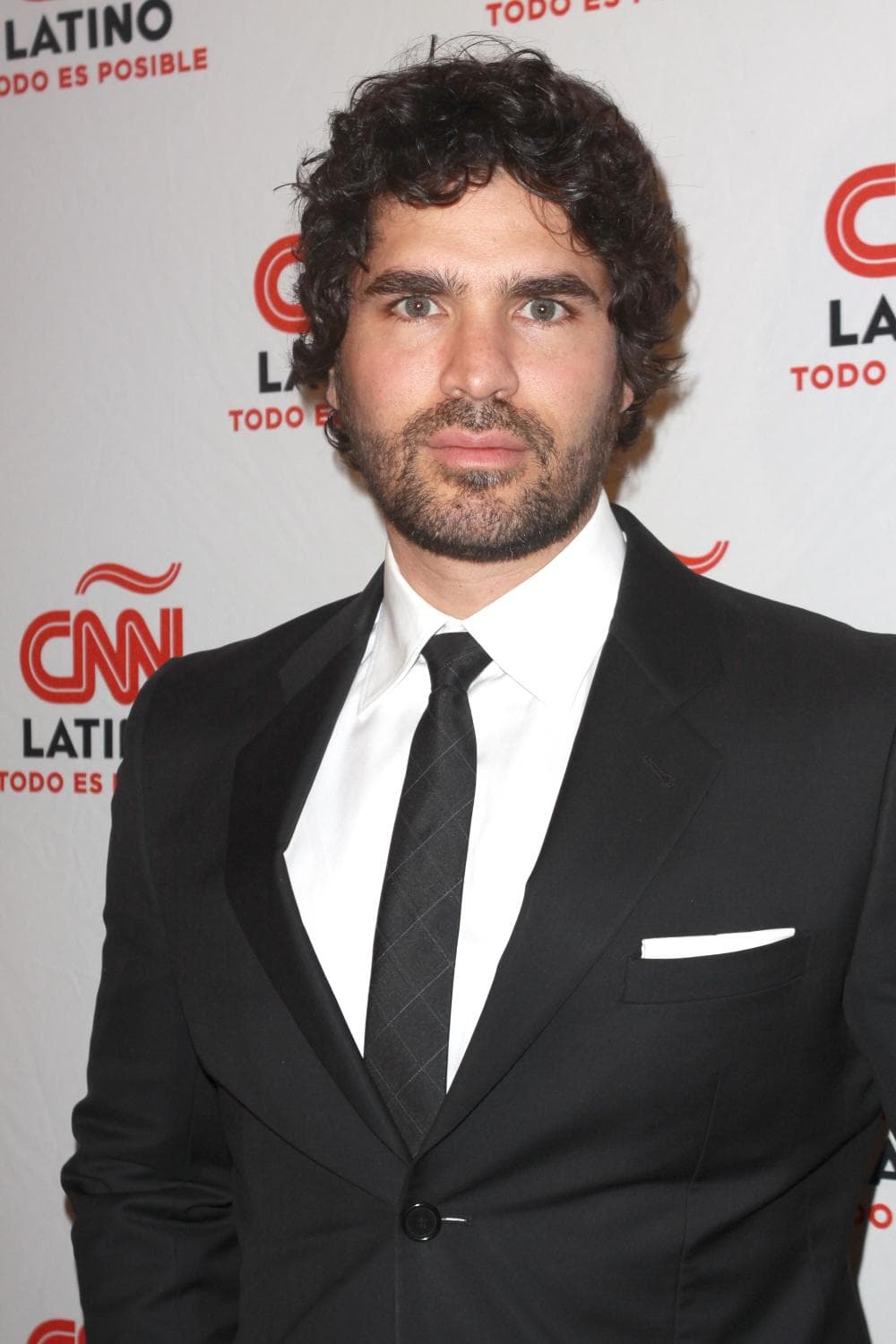 Lo hemos visto en "Meet Me in Miami" (2005), "Bella"(2006) y "Cristiada" (2011) y "Little boy" (2016).