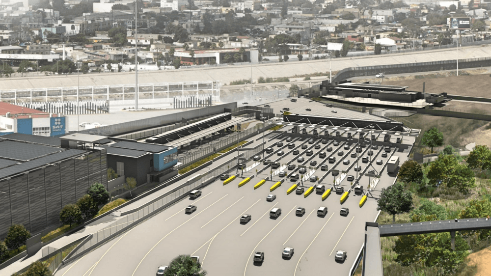 Alineación de los carriles de la autopista 5 para ingresar a México por la aduana de El Chaparral.