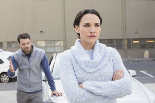 Por esta razón, si él o ella explotan durante la conversación, averigua lo que te está diciendo entre líneas, posiblemente conozcas una falla tuya que te ayude a mejorar tu próxima relación.