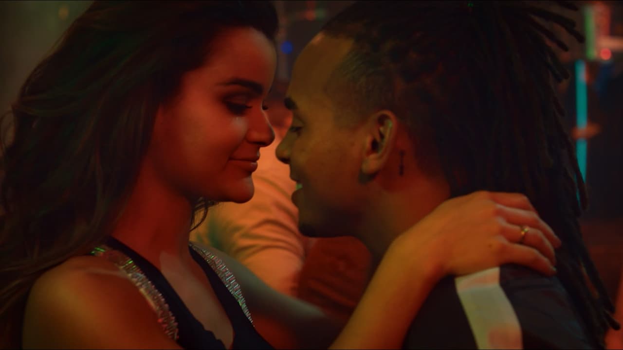 La primera película en la que actuó Clarissa fue 'Qué León', la cual protagonizó al lado del cantante puertorriqueño Ozuna. En este film del 2018 interpretó a 'Nicole'.