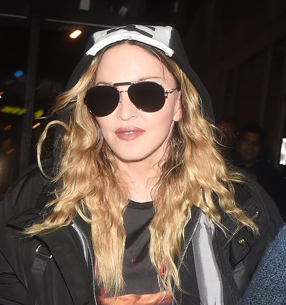 Madonna llegó a la ciudad de Londres para estar junto a su hijo, que ahora tiene 15 años y con quien mantiene una difícil relación.