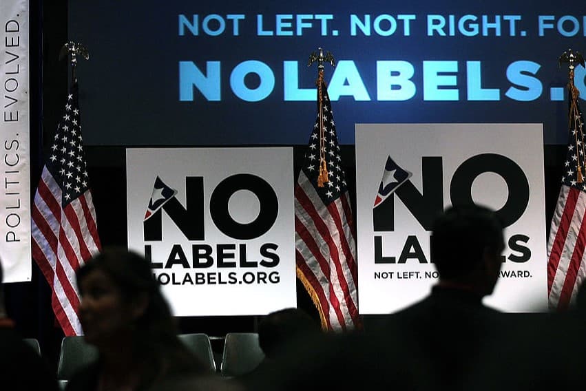 Ni republicanos ni demócratas, cada vez hay más apoyo para un tercer partido en EEUU