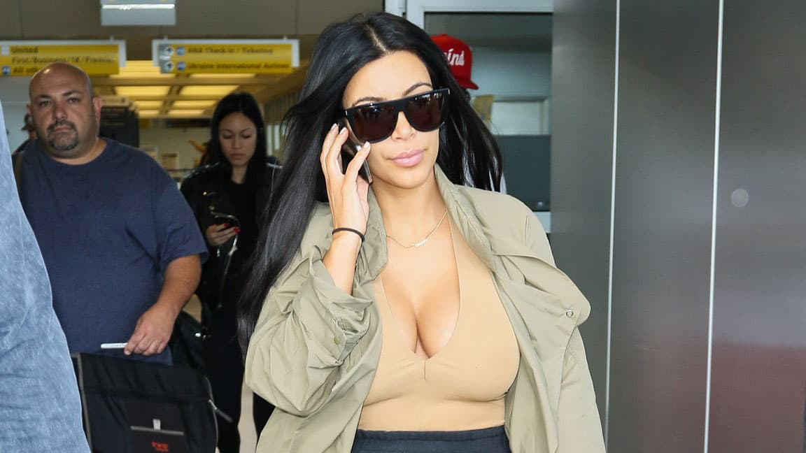 Los famosos tuvieron cuatro hijos (North, Saint, Chicago y Psalm). En la última temporada del reality show de las Kardashian, 
<a href="https://www.univision.com/famosos/kim-kardashian-divorcio-kanye-west-no-hay-vuelta-atras">Kim confesó que su matrimonio se estaba fracturando</a> por diferencias en el estilo de vida y crianza, pues Kanye no tenía problemas en ser un nómada cuando ella sólo quería asentarse.