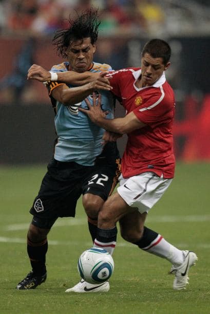 El mexicano apenas comenzaba su exitosa trayectoria por Europa y todavía le faltaba camino por recorrer para convertirse en el máximo goleador del Tri.