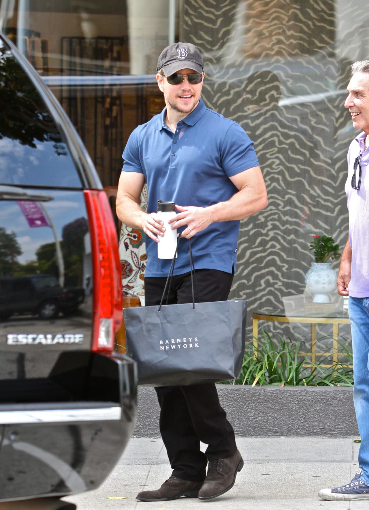 Matt Damon se fue solito de shopping a Barney's en Nueva York.