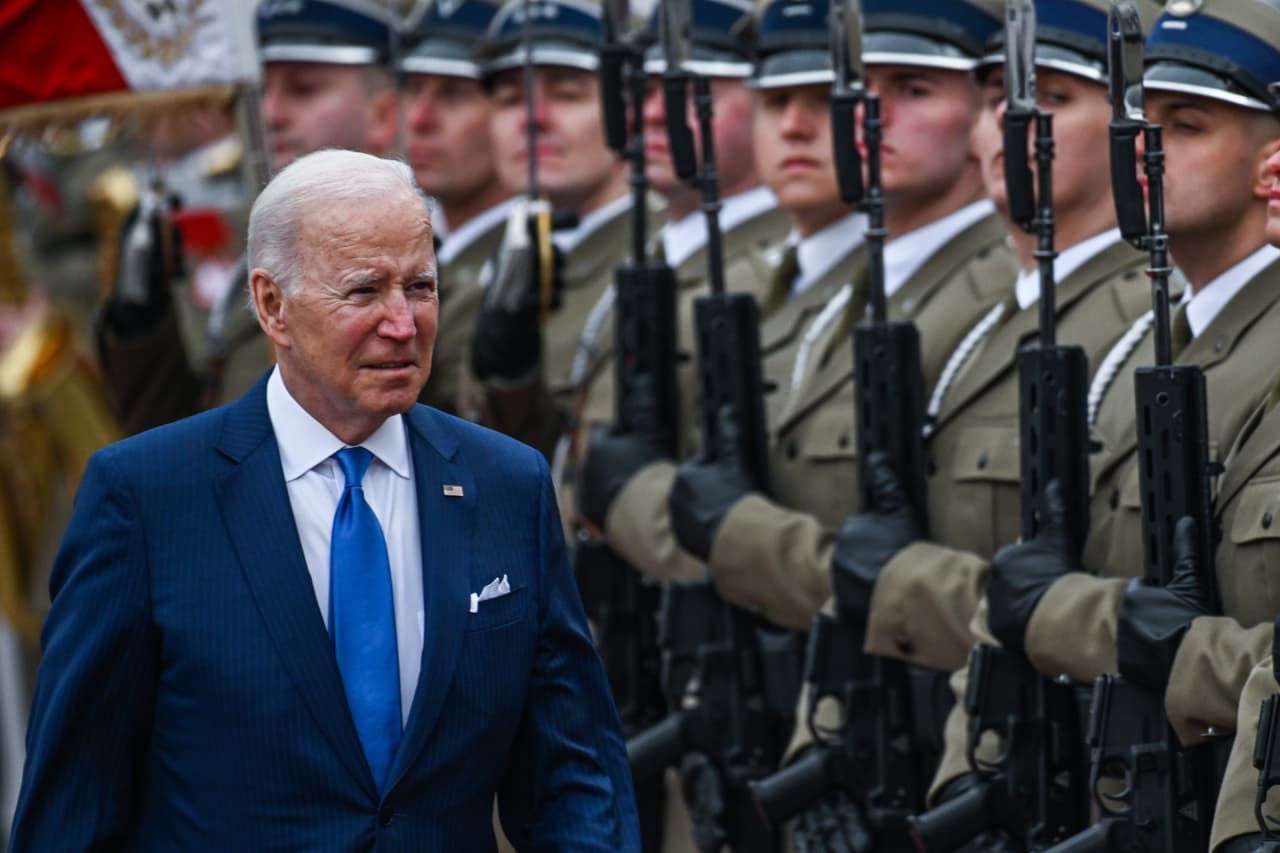 Una "opinión personal" con peso mundial: ¿importa lo que piense Biden si Putin debe seguir en el poder?