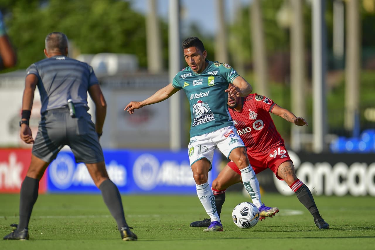 Los goles de Patrick Mulins y Justin Murrow confirman la eliminación del León con un marcador global de 3-2 a favor del Toronto FC