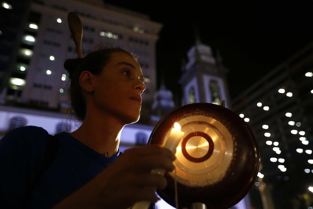 En Río de Janeiro hicieron una vigilia a favor de Rousseff