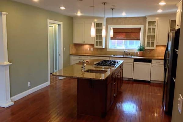 La casa localizada a 11 millas desde el centro de la ciudad parece que ya tiene un comprador.