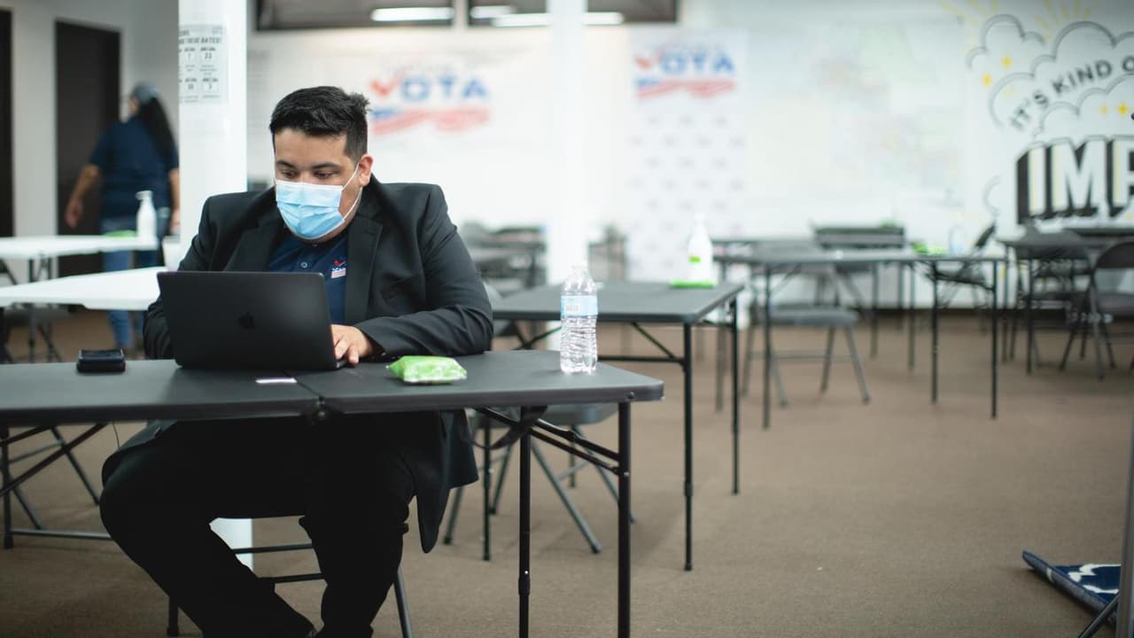 Eduardo Sainz, Arizona state director for Mi Familia Vota.