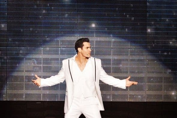 Pero Lyle no es el único: David Zepeda es otro artista con alma de cantante.