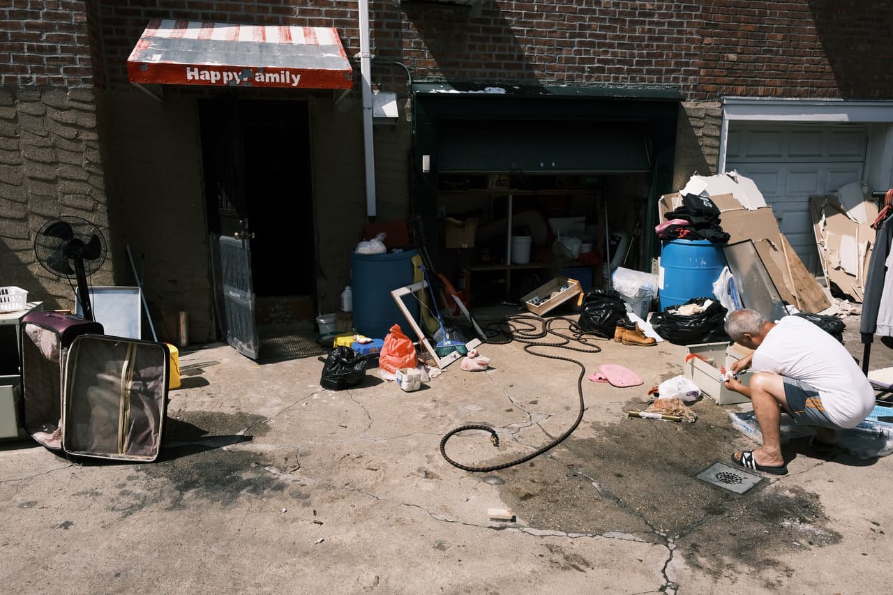 Aquí es donde están ubicados los centros por condado:
<br>
<b>Staten Island</b> - 80 Willowbrook Road, Staten Island, NY 10302 (I.S. 51) 
<br>
<b>Brooklyn</b> - 71 Sullivan Street, Brooklyn, NY 11231 (P.S. 15) 
<br>
<b>Queens</b> - 4602 47th Avenue, Woodside, NY 11377 (M.S. 125) 
<br>
<b>Manhattan</b> - 215 W 114th Street, Nueva York, NY 10026 (I.S. 88) 
<br>
<b>Bronx</b> - 2365 Waterbury Avenue, Bronx, NY 10462 (P.S. /M.S. 194)