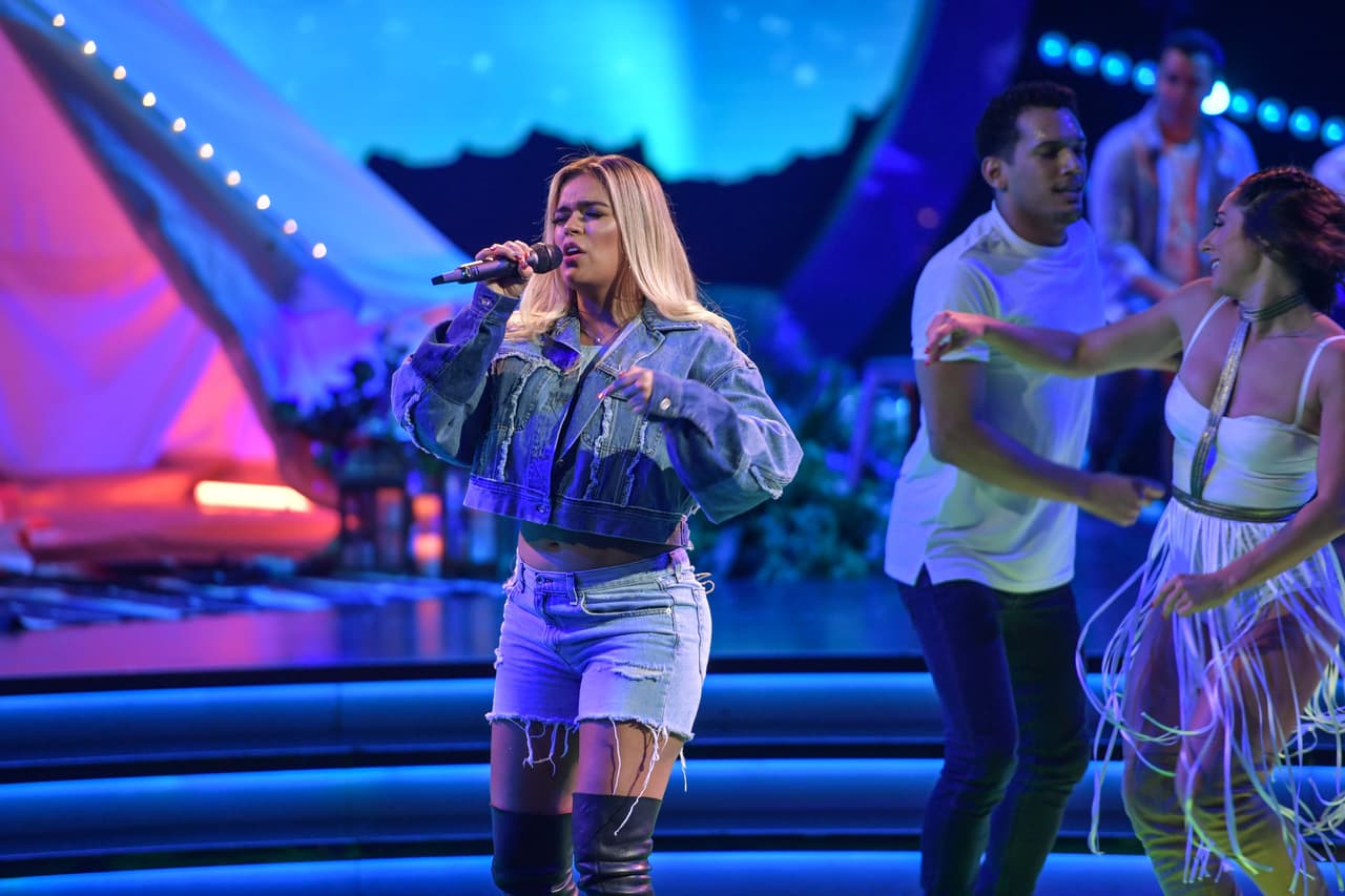 La cantante disfrutó cada momento en el escenario.