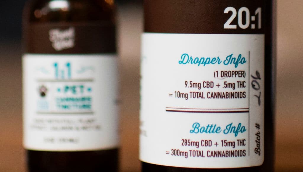 Esta medicina para perros ayuda a aliviar síntomas de ansiedad y los dolores de padecimientos como la artritis.