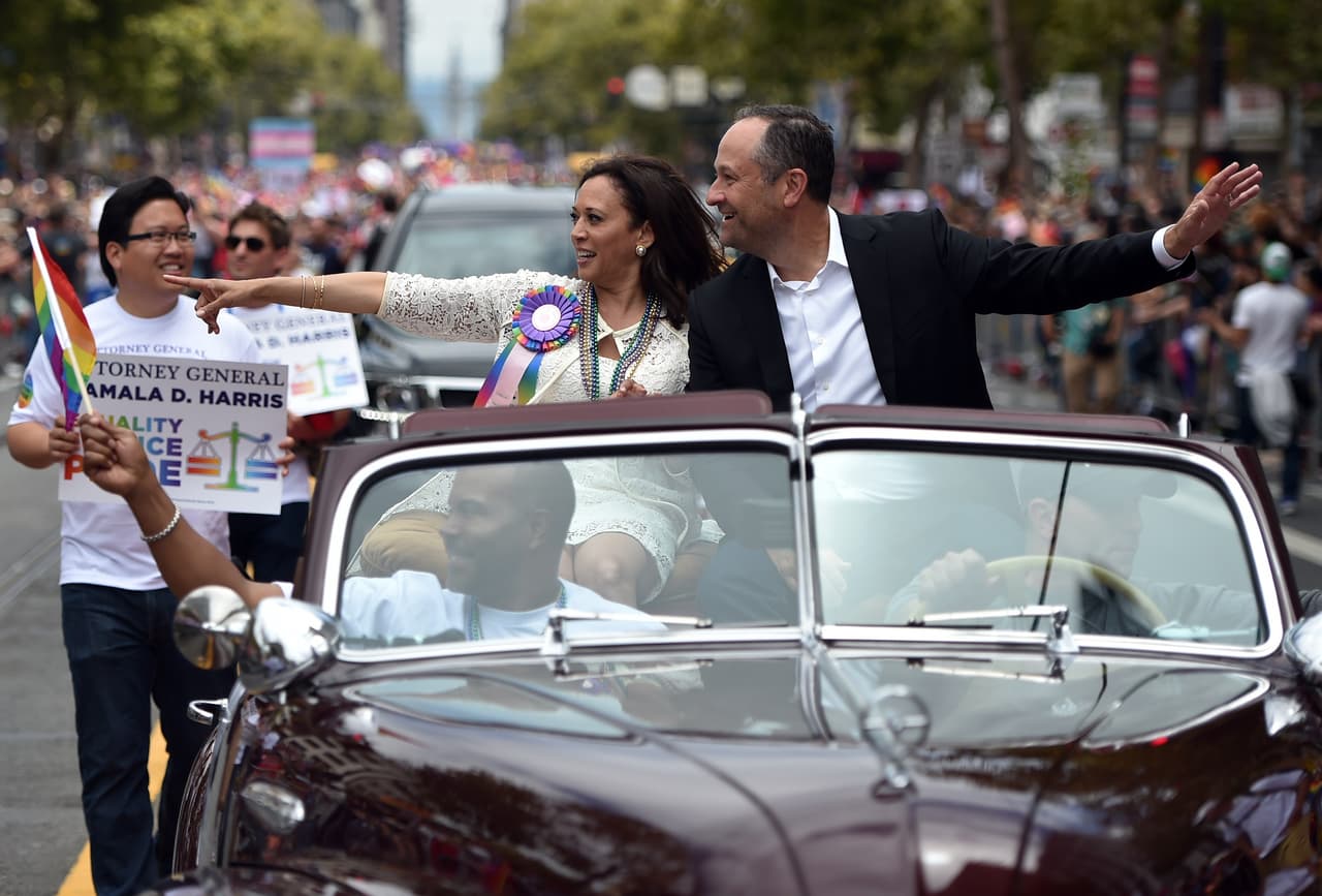 Cientos salieron a las calles de San Francisco para celebrar el Orgullo Gay.