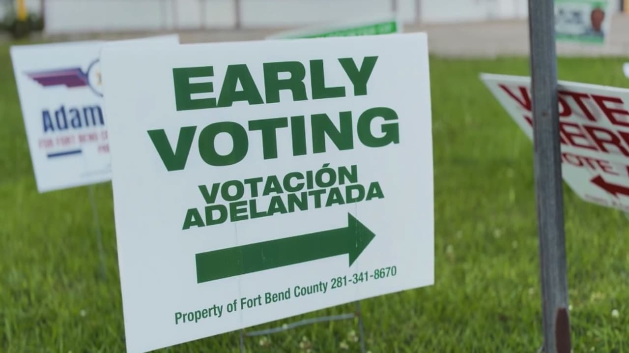 Falla en sistema electoral detiene votación en el condado Fort Bend; autoridades corrigen error y surge debate