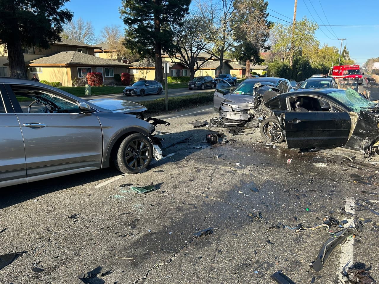 Cuatro personas resultan lesionadas tras aparatoso accidente en Carmichael