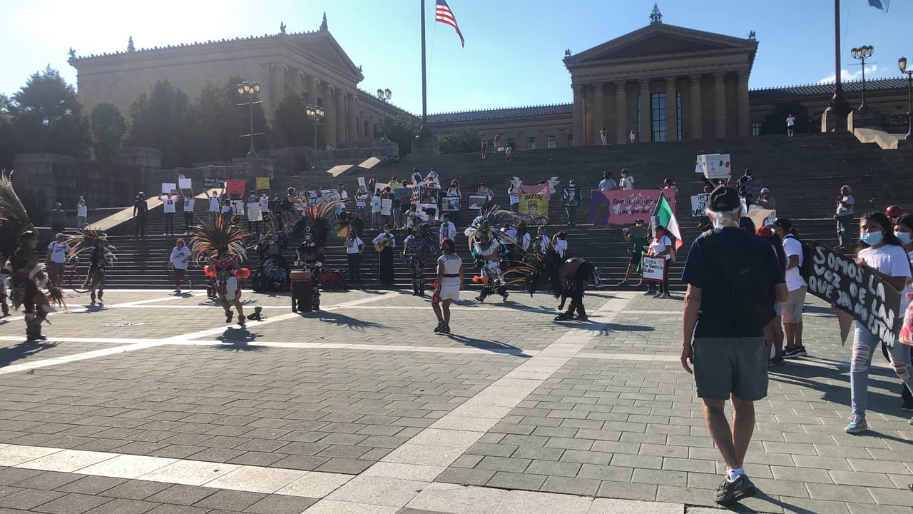 Los portavoces han confirmado que las manifestaciones continuarán y que parte de las gestiones incluyen involucrar al Concejo de la ciudad en nuevas iniciativas para la protección de los derechos humanos. 
<br>