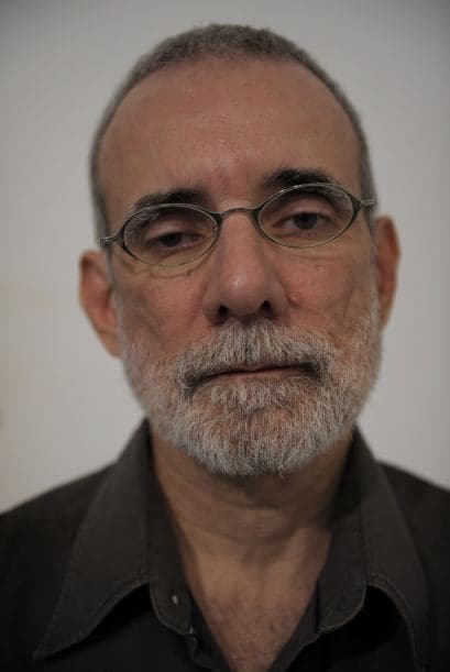 "Alegan que es una apología de un crimen, una apología del crimen. ¿El robo de dinero público no es un crimen? ¿Entonces los reportajes en televisión son una apología del crimen? ¿Sólo mis trabajos son una apología?", dijo Vicente, visiblemente indignado, en entrevista con la agencia AFP.