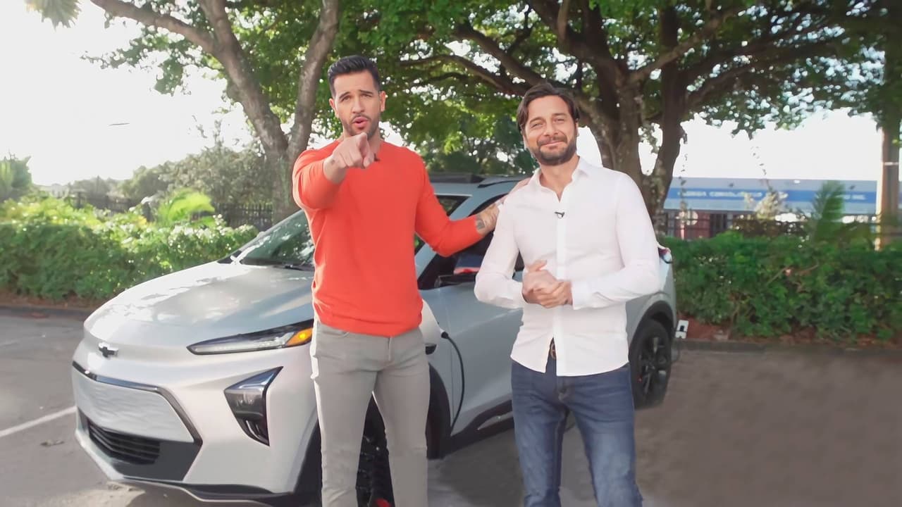 Chef Yisus conoce el automóvil eléctrico más barato del mercado: quiere uno para su familia