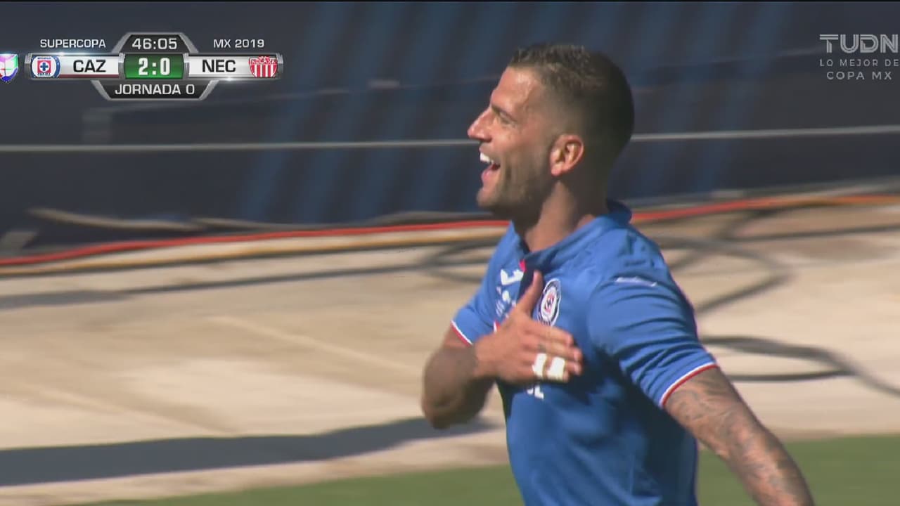 ¿Te acuerdas de los goles de Edgar Méndez? Puso el 3-0 en la Supercopa ante Necaxa