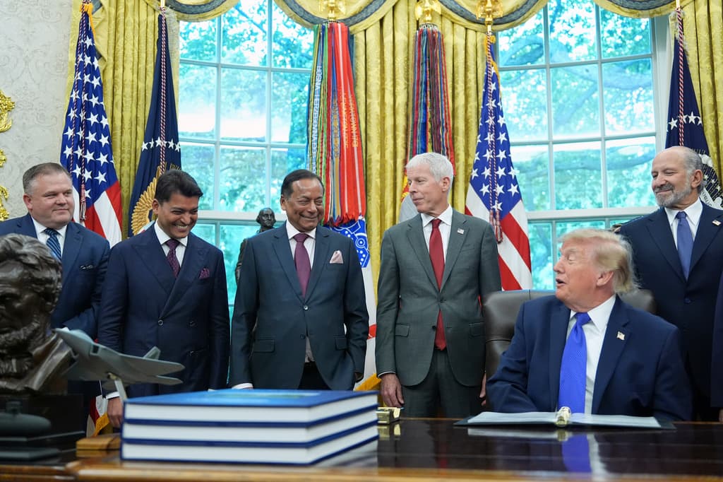 Donald Trump anuncia la construcción de la planta de acero más grande de EEUU con una inversión de 18,000 millones de dólares 