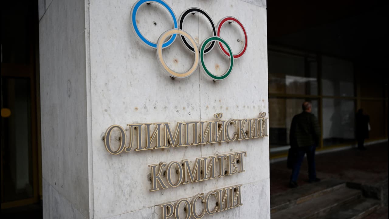 Kremlin rechaza palabras de Macron sobre desinformación rusa en Juegos Olímpicos