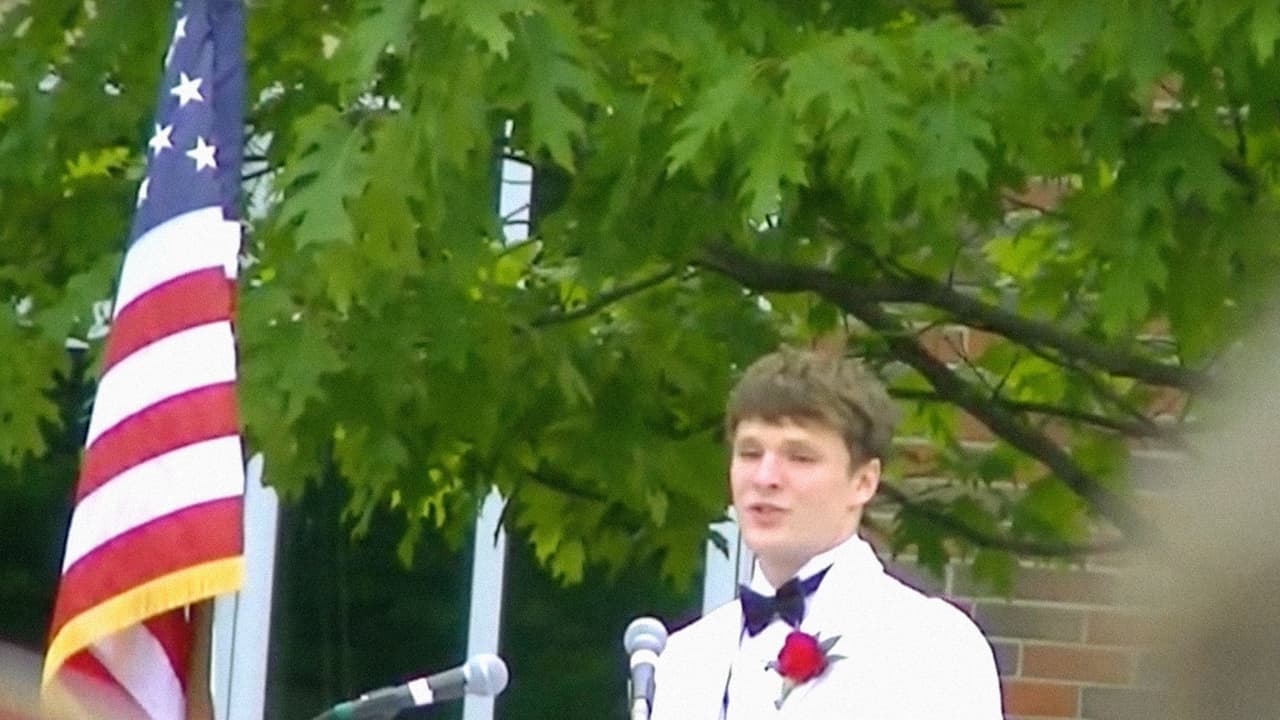 Egresó del Wyoming High School, en Ohio, en 2013, donde pronunció el discurso de graduación. Tenía planeado estudiar en la Universidad de Hong Kong en 2016. Reconoció públicamente su "delito" en una confesión que podría haber sido forzada por las autoridades norcoreanas.