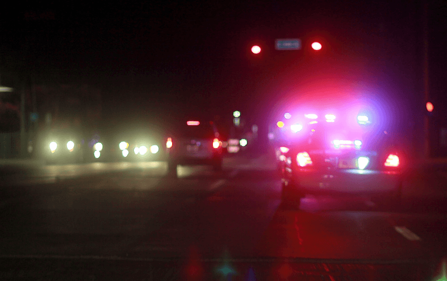 Mueren cuatro guatemaltecos tras volcarse camioneta con 15 inmigrantes en Culberson, Texas