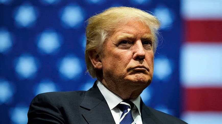 Donald Trump acusa de inapropiado el cateo en su residencia de Florida, ¿por qué la registraron?