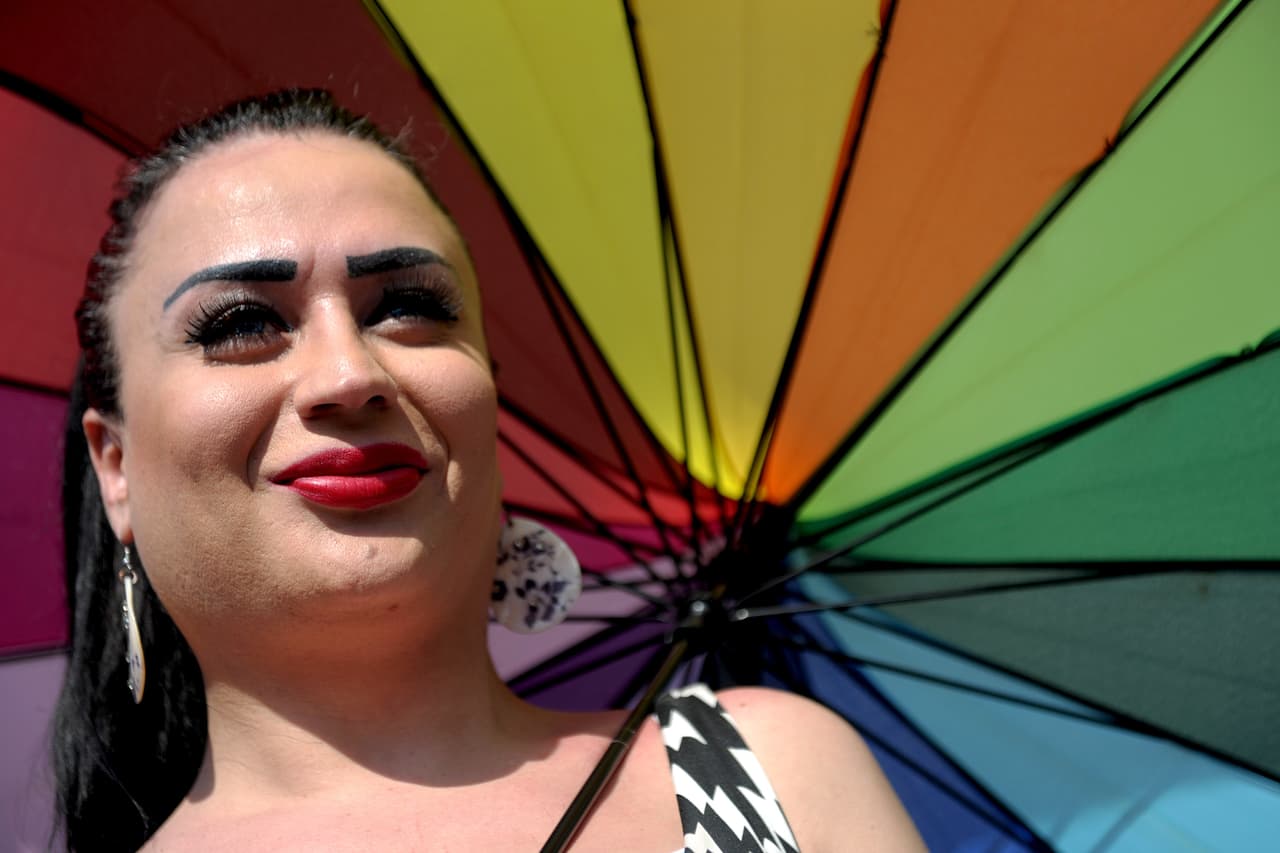 Transgéneros son protegidos de discriminación de género en NY