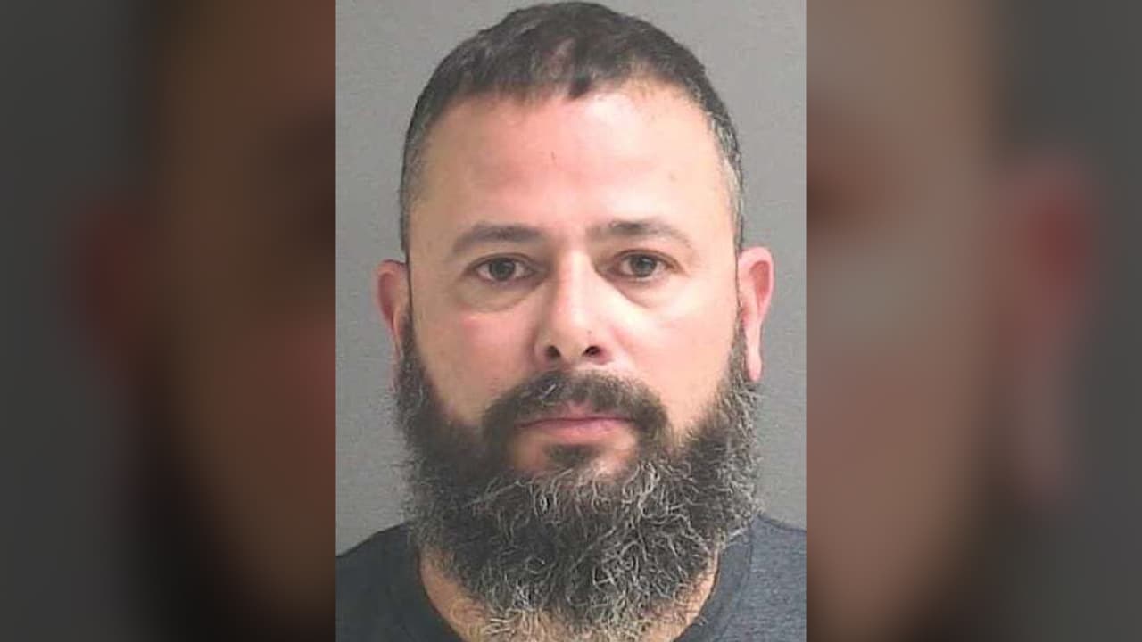 Arrestan a sujeto por posesión de pornografía infantil en el condado de Volusia