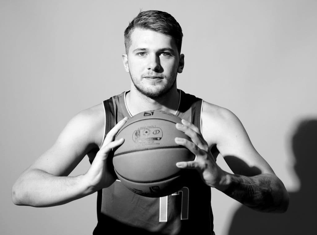 7)
<b>Luka Doncic</b>. El joven esloveno de 19 años ya tiene un currículum de miedo: acaba de ser MVP de la Euroliga con el Real Madrid. Se espera que con los Dallas Mavericks su impacto sea inmediato.