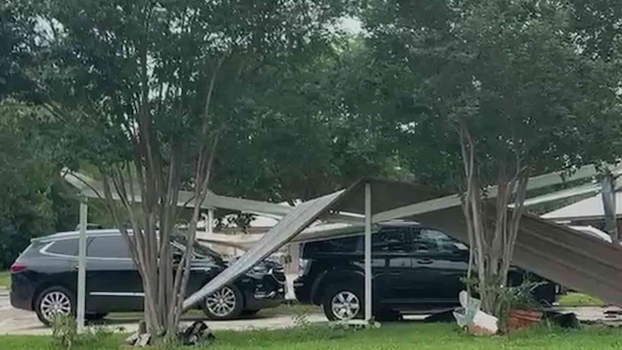 Residentes de Kirby relatan momentos de terror tras tormenta que dejó daños severos