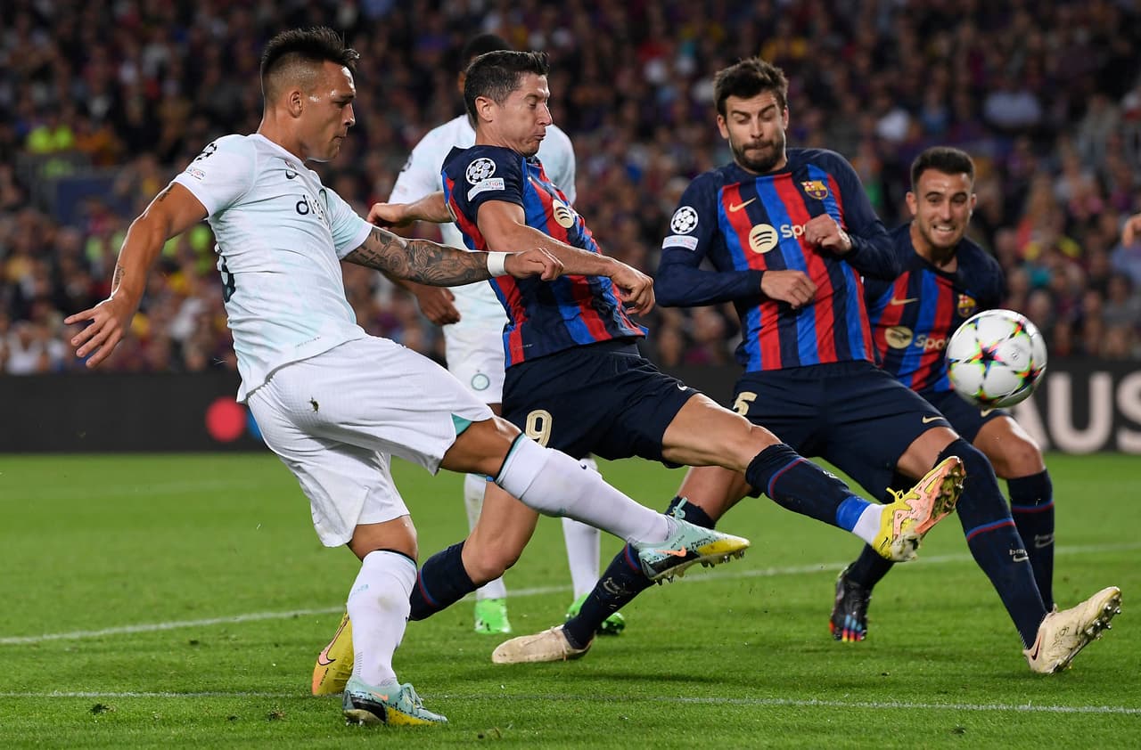 El Inter de Milán con goles de Barella, Lautaro Martínez y Gosens hizo sufrir en demasía al Barcelona que prácticamente están fuera de la Champions League otra vez.
