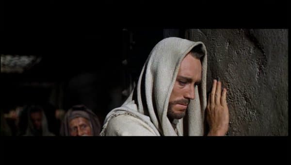 Dicha cinta se estrenó en el año 1965, bajo la producción y dirección de George Stevens.