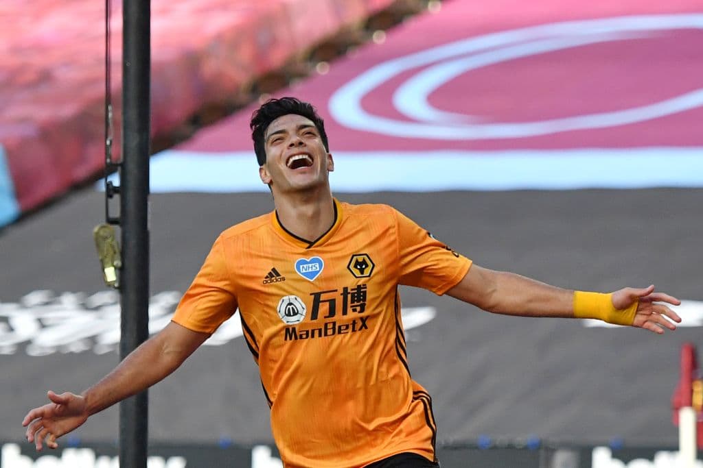 Raúl Jiménez anotó en la victoria de los Wolves | Wolverhampton regresó a la actividad de la Premier League venciendo 0-2 a West Ham.