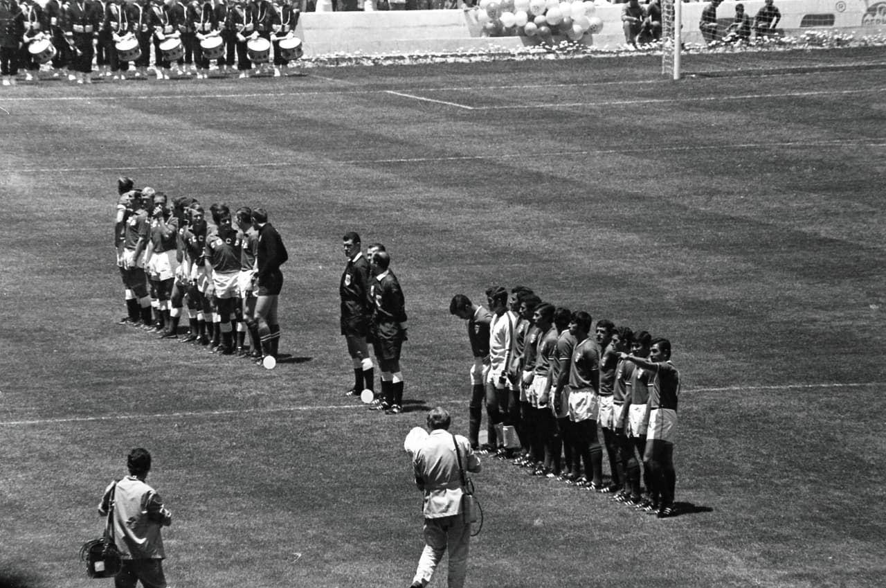El rival en esa oportunidad fue la Unión Soviética en el estadio Azteca.