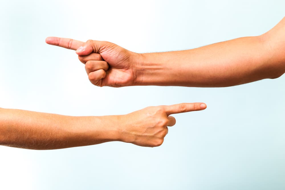 En este Mes del Caballo se acentúa tu compatibilidad amorosa con el 
<b>Gallo</b>
<br>
<br>
<b>Oportunidades que debes aprovechar este mes:</b> la ocasión de hacer las paces con un amigo, compañero de trabajo, vecino o pariente con quien pudo haber un distanciamiento por un malentendido. Las reuniones amistosas, sociales, familiares.