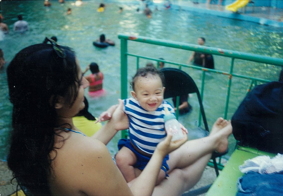 Su artista favorito es Justin Bieber, le gustaría crear una fundación y dedicarse a la música con su hermano mayor, Richard.