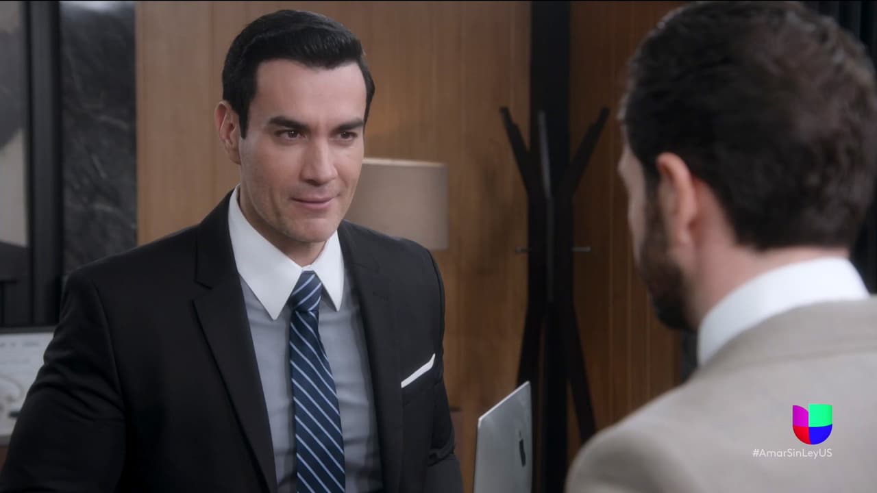 <b><a href="https://www.univision.com/shows/por-amar-sin-ley/por-amar-sin-ley-ricardo-esta-listo-para-pedirle-a-alejandra-que-se-case-con-el-escena-del-dia-video" target="_blank">Ricardo estaba preparando una sorpresa mayor: pedirle matrimonio a Alejandra frente a todos sus amigos</a></b>.