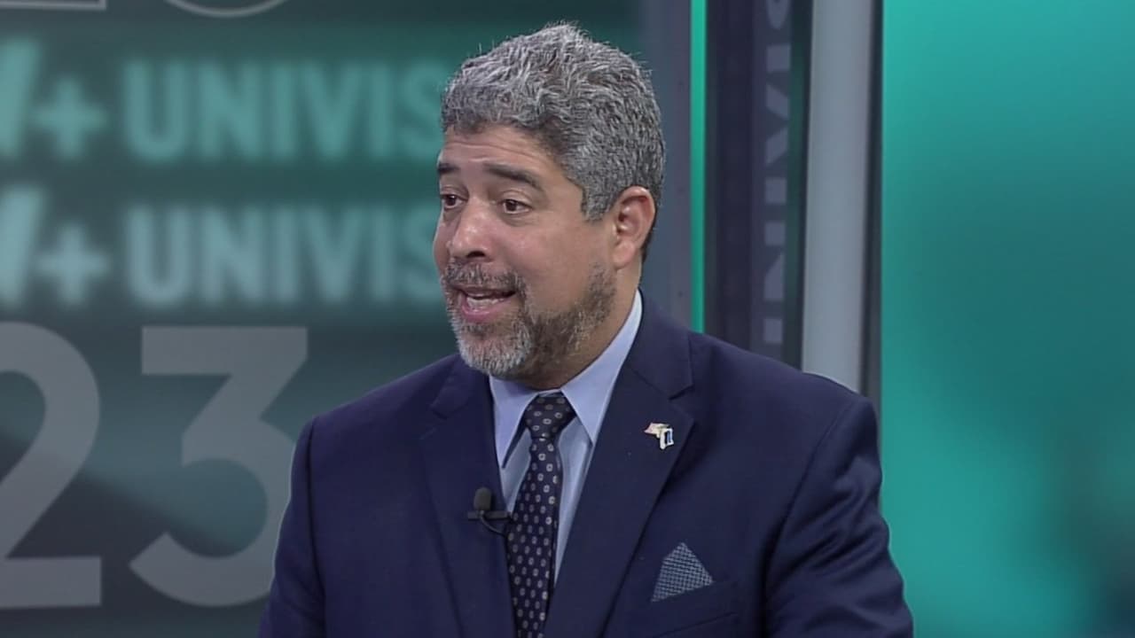 Denuncian espionaje del régimen cubano y exigen libertad para presos políticos